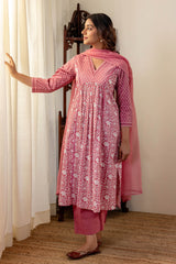 Gulabi Kurta