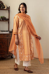 Narangi Kurta
