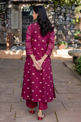 Ruhani Kurta