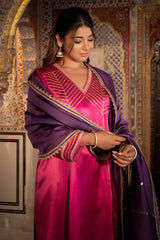 Gulabi Mashru Kurta