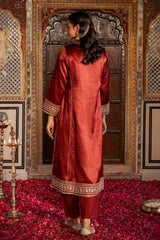 Sindoori Mashru Kurta