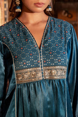 Neelvarn Mashru Kurta