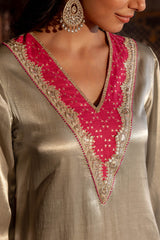 Chandni Mashru Kurta