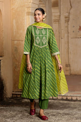 Aaranya Lehariya Kurta