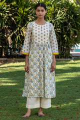 Floral Grid Yoke Kurta