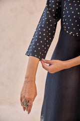 Anjani Bandhani Kurta