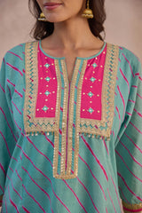 Neelgul Lehariya Kurta