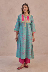 Neelgul Lehariya Kurta