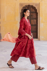 Rupali Couching Kurta