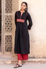 Kantha Yoke Kurta
