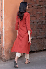 Tarini Kurta