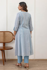 Aasmani Kurta