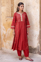 Surkh Bandhej Kurta