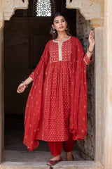 Surkh Bandhej Kurta