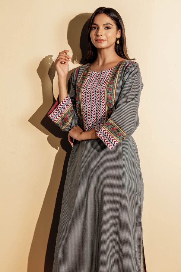 His & Hers ✓ | Long kurti designs, Designer kurti patterns, Cotton kurti  designs
