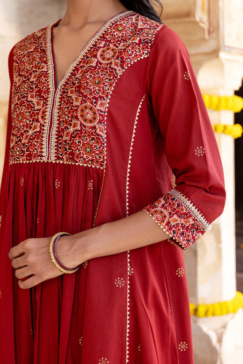 Red Lavanya Kurta