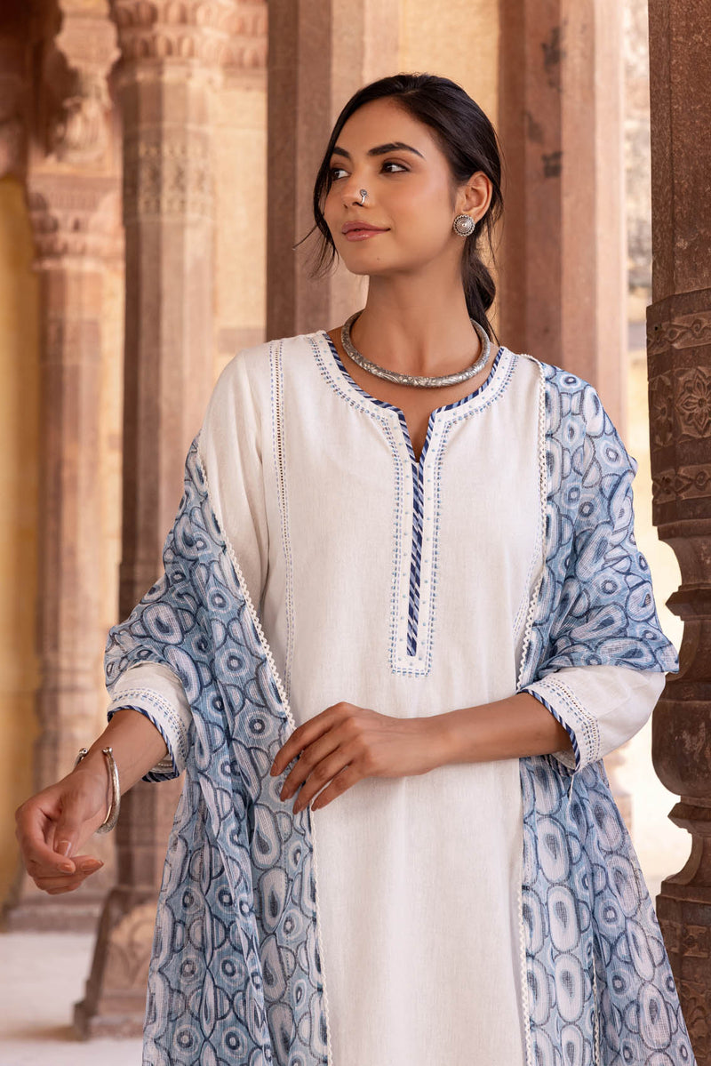 White Hand Embroidered Kurta