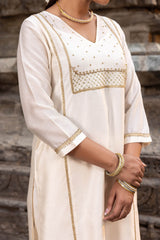 Priya Onam Kurta