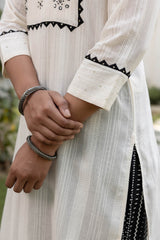 Applique Yoke Kurta