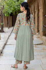 Jannat Sage Kurta