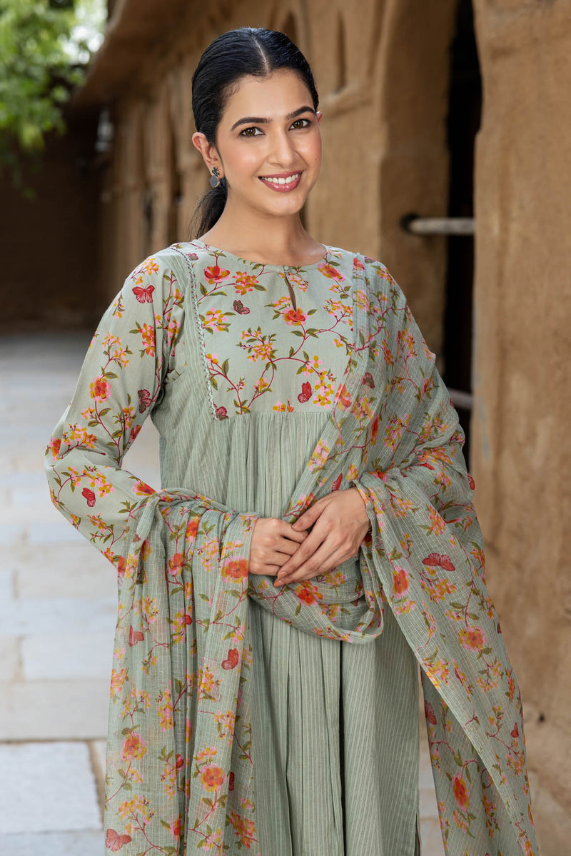 Jannat Sage Kurta