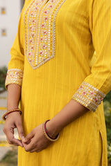 Sunehri Shagun Dobby Kurta