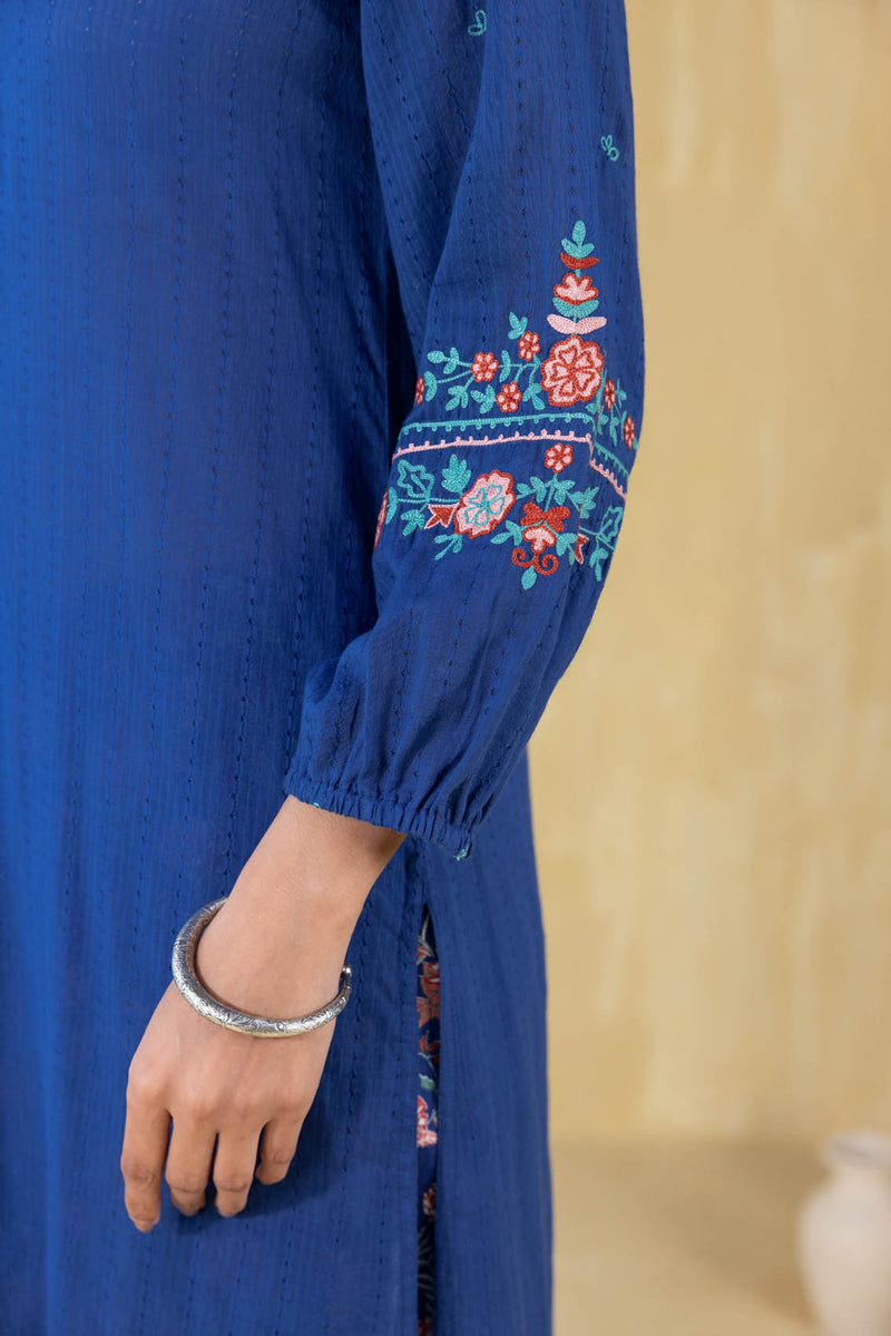 Mallika Embroidered Kurta