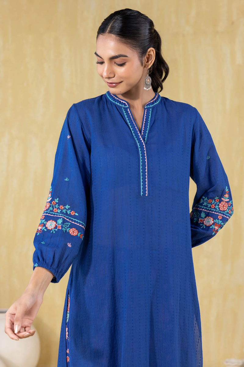 Mallika Embroidered Kurta