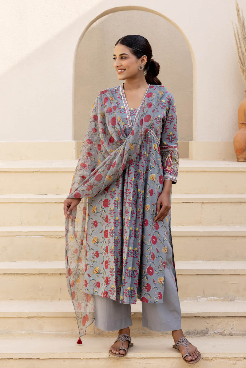 Gulnaaz Floral Kurta