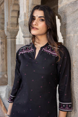 Kaaro Kurta