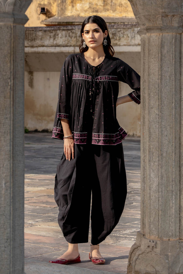 Kaaro Kediya Top