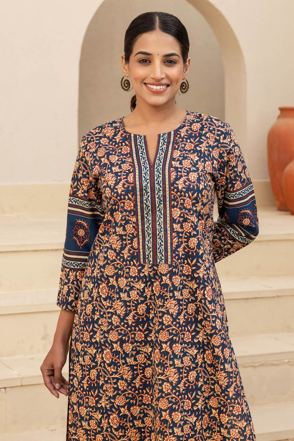 Aasmani Kurta