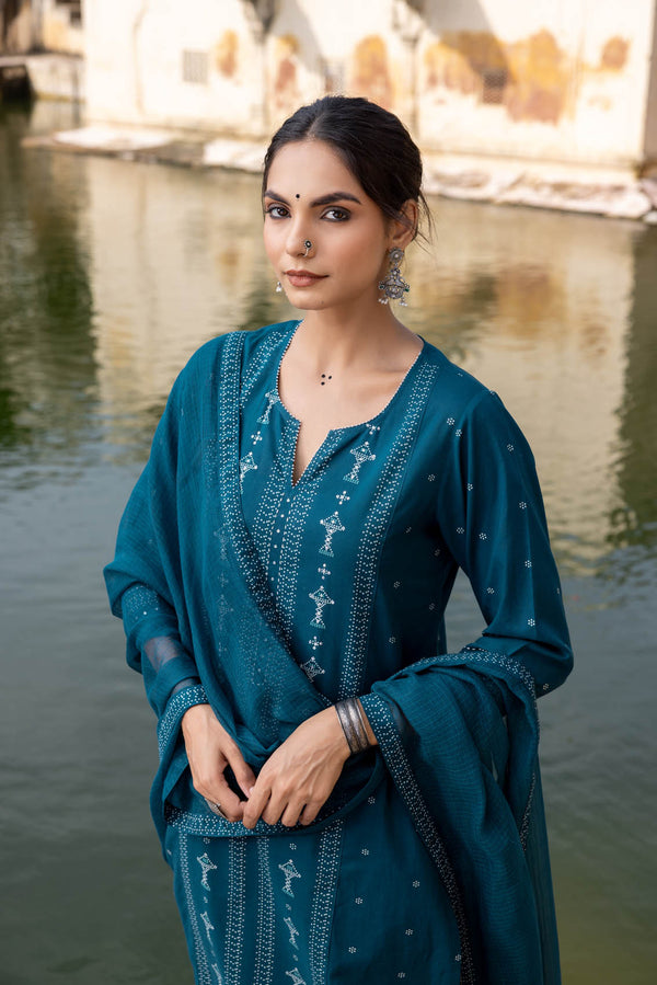 Sagarika Kurta