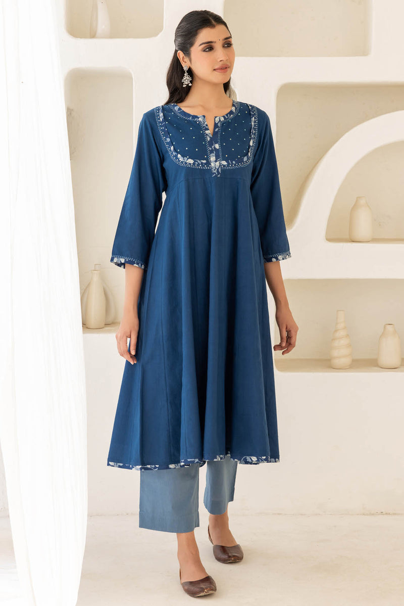 Nilaya Kurta