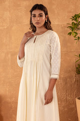 Cream Chunakhadi Kurta