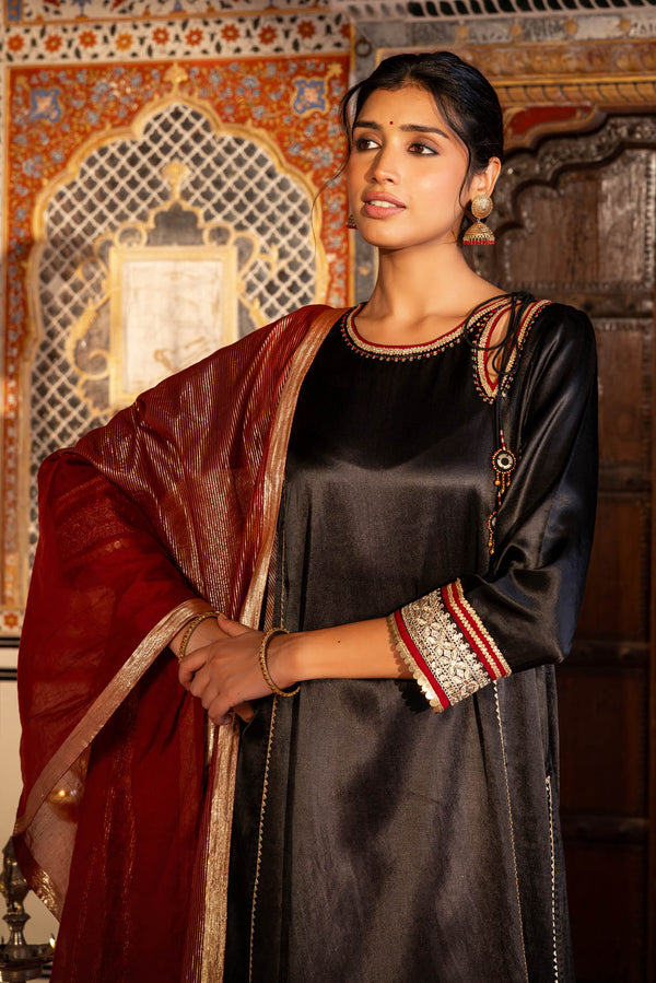Syah Mashru Kurta
