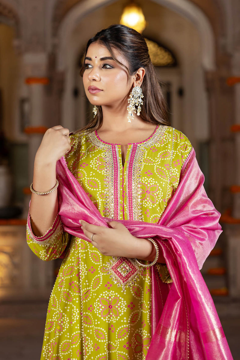 Sunehri Ambadal Kurta