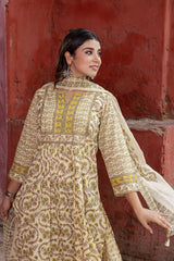 Latika Gathered Kurta