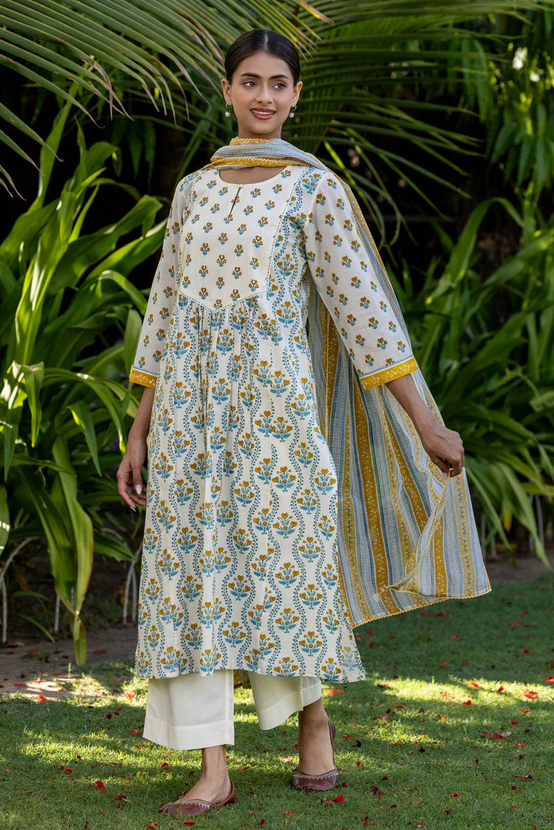 Floral Grid Yoke Kurta