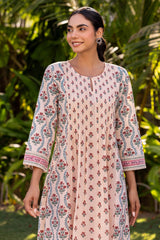 Pleated Floral Grid Kurta