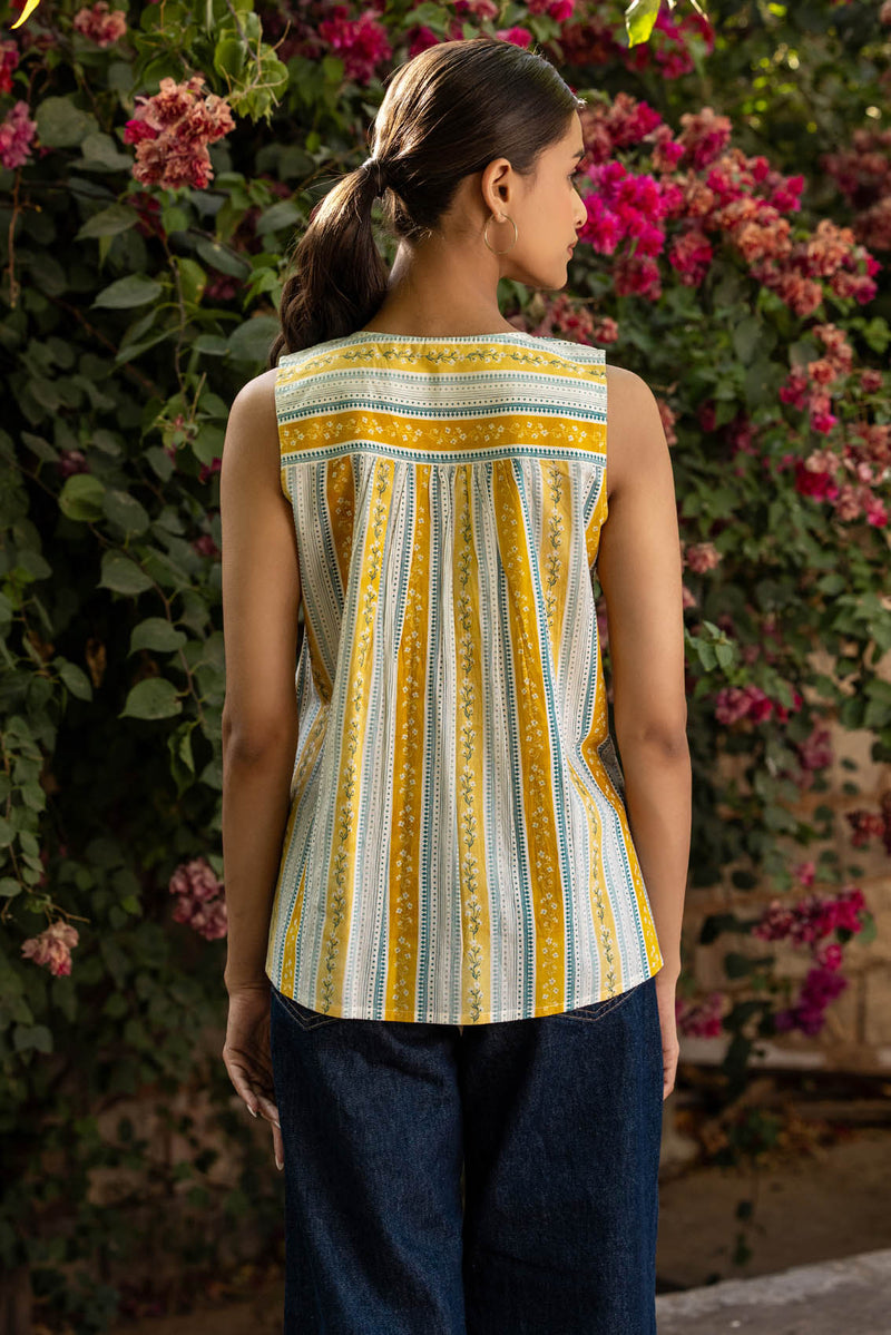 Floral Border Top