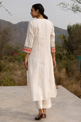 Dobby Jaswandi Kurta