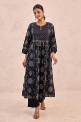 Kohl Bandhani Kurta