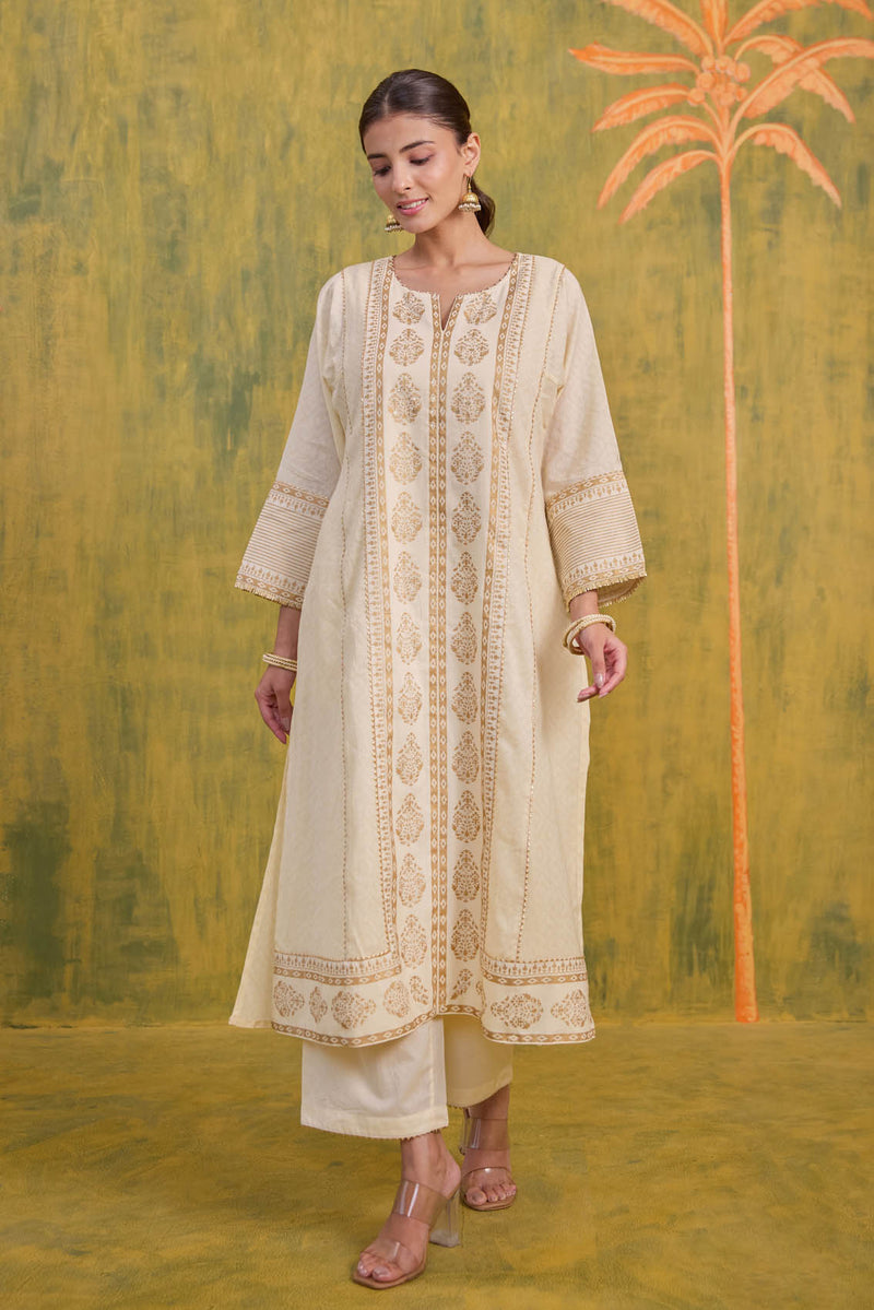 Pemal Panel Kurta