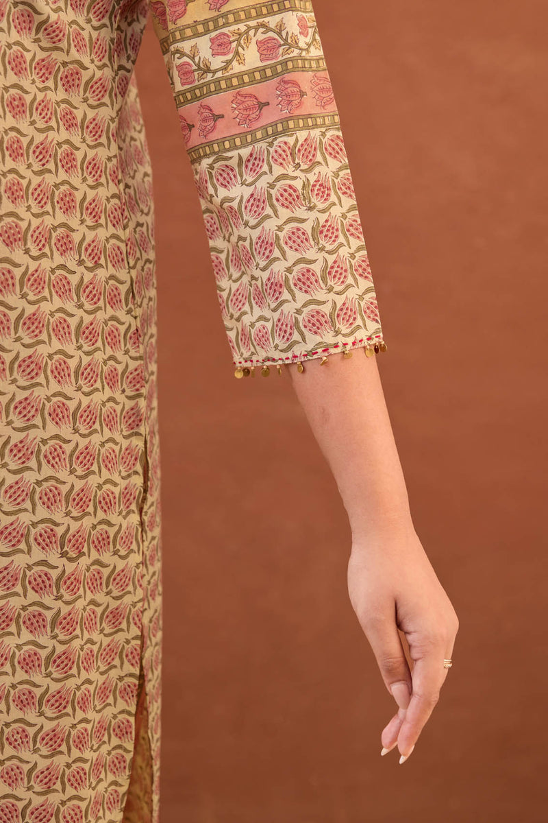 Madhumalti  Kurta