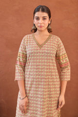 Madhumalti  Kurta