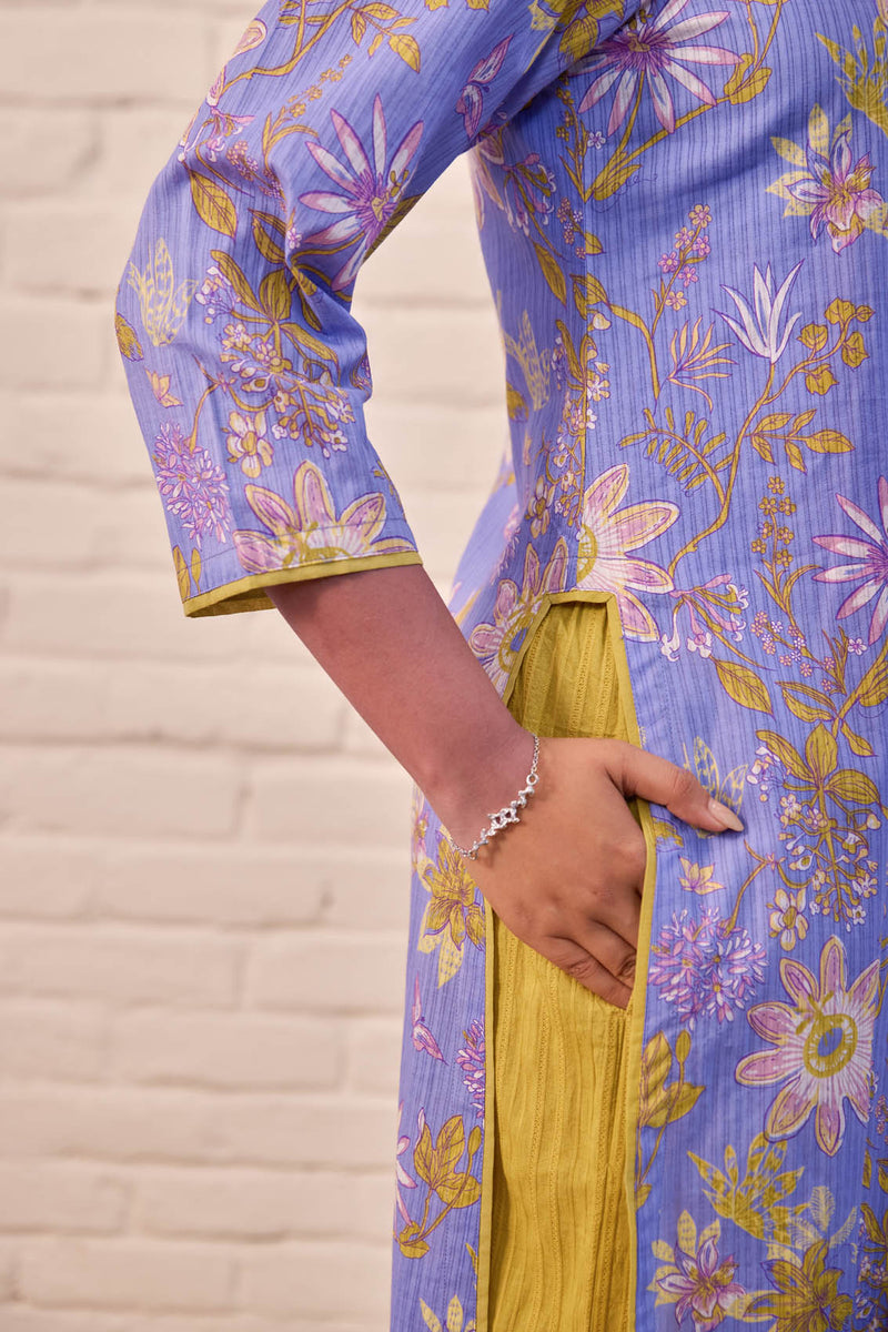 Akki Slit Kurta