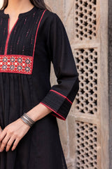 Kantha Yoke Kurta