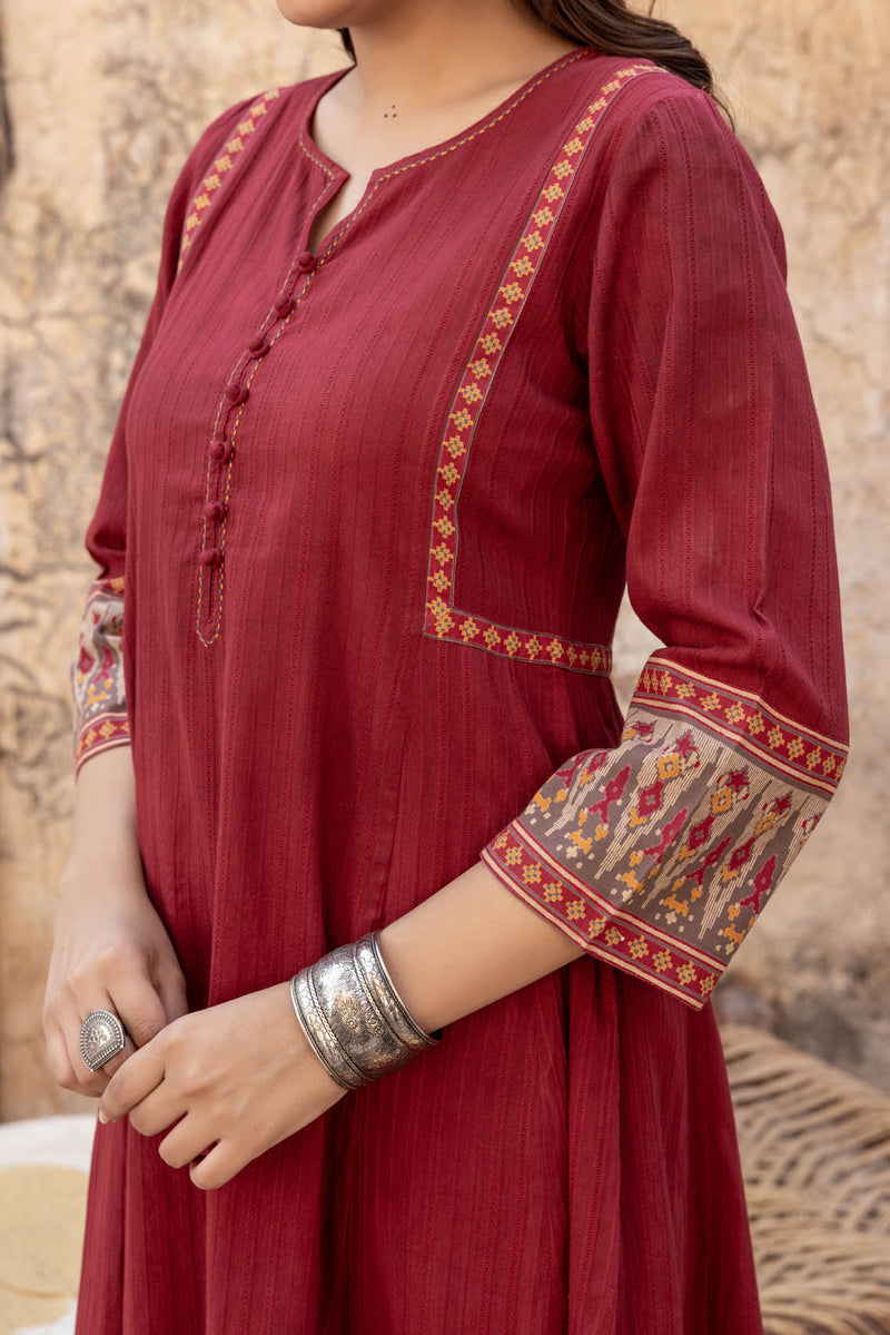 Sanskriti Dobby Kurta