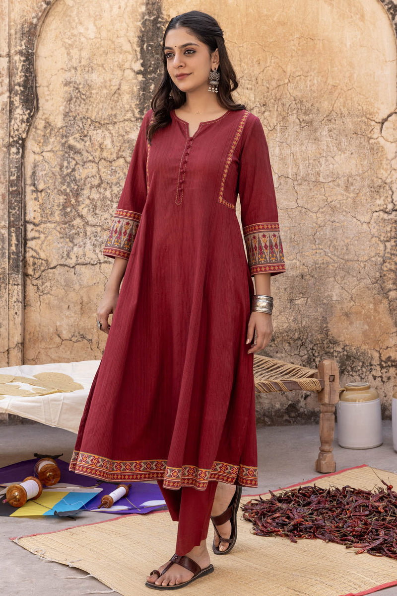 Sanskriti Dobby Kurta